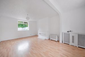 Living Room- click for photo gallery